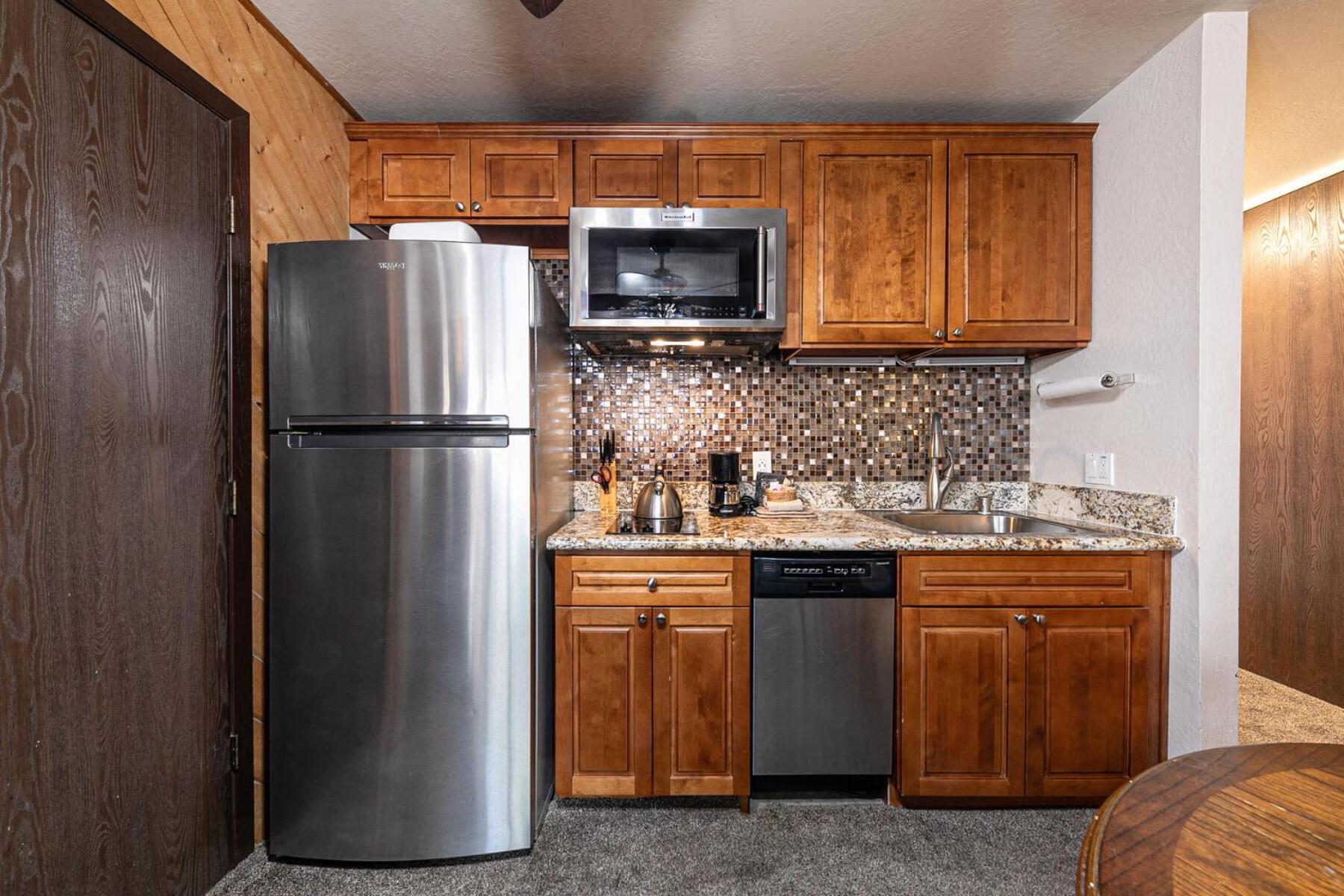 Cozy Studio W/Kitchenette Easily Accessible #113 At Donner Lake Village Truckee Bagian luar foto